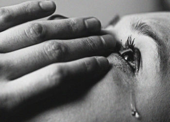 Struggling Not Broken: A Foray Into the Depressed Mind